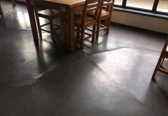 PVC地板施工起鼓-ADC弹性地板